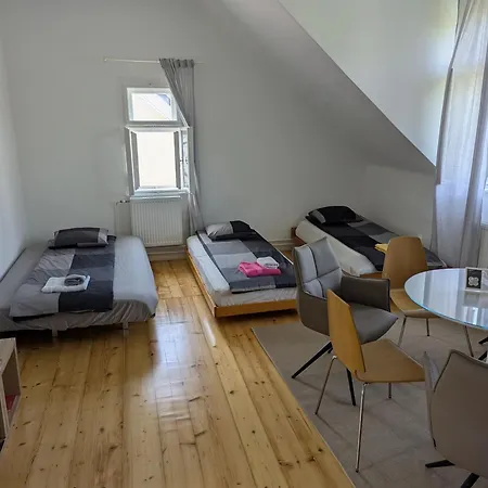 Lavida * Λιουμπλιάνα